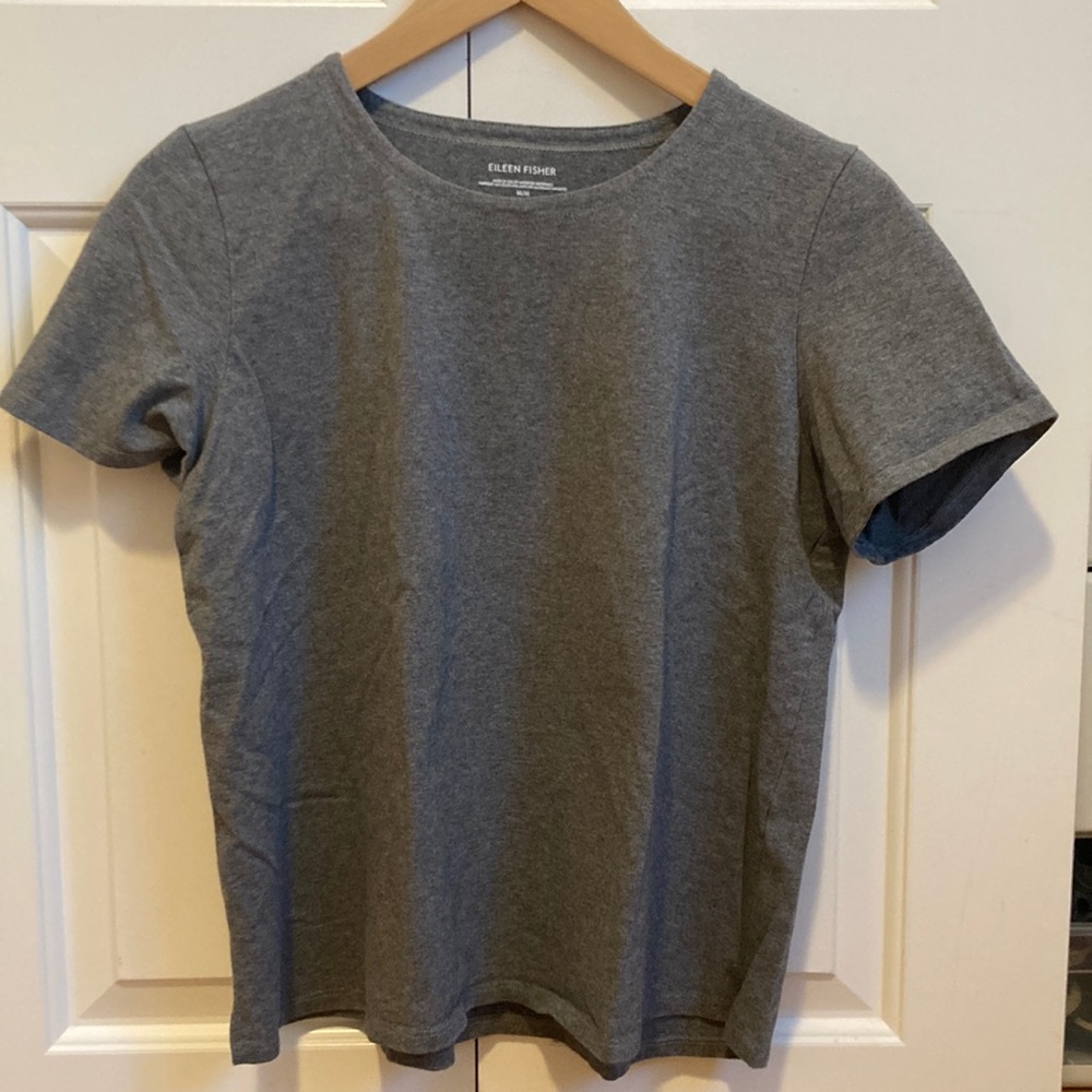 EILEEN FISHER | grey cotton t-shirt